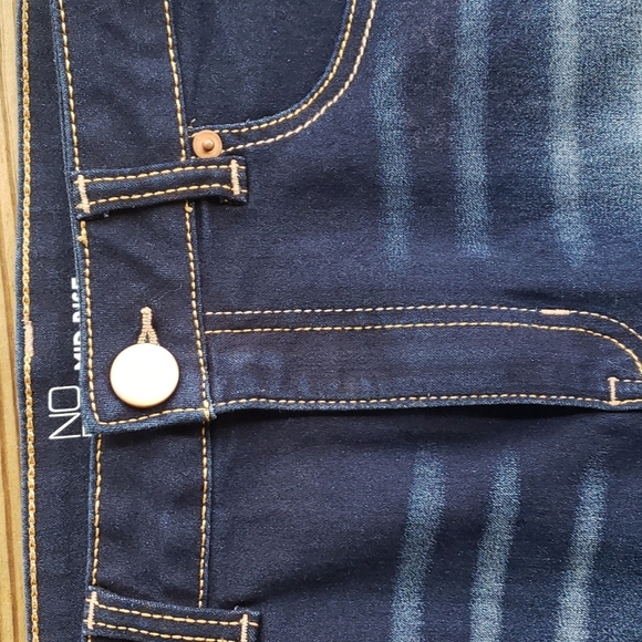 No Boundaries women's jean skirt size 15 - Picture 2 of 9